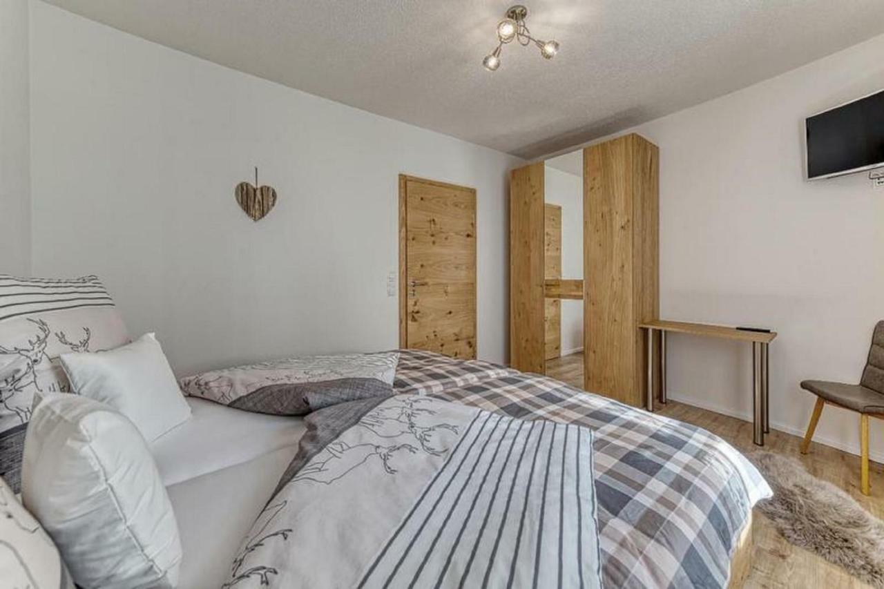 Pension und Ferienchalets Zum Lebzelter Freyung Exterior foto